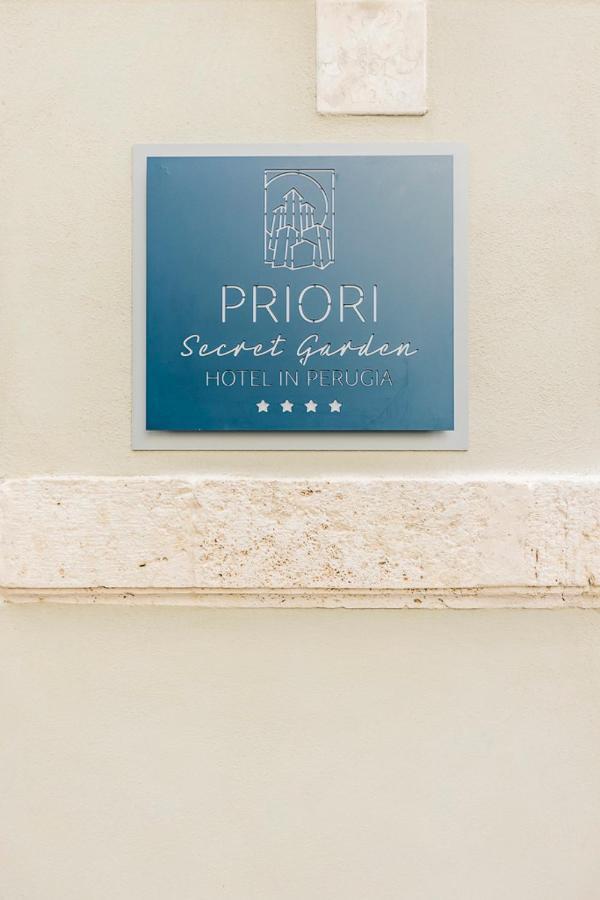 Hotel Priori Secret Garden ペルージャ エクステリア 写真